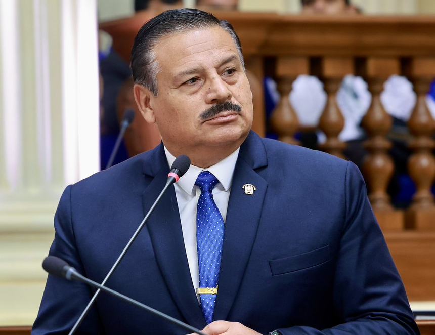 Oposición quebrada: Senado aprueba facultades delegadas y elige a directores del BCRP